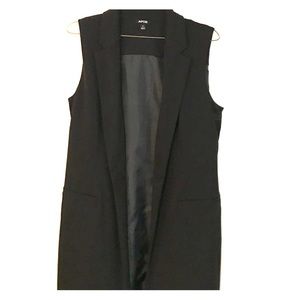 Sleeveless Blazer